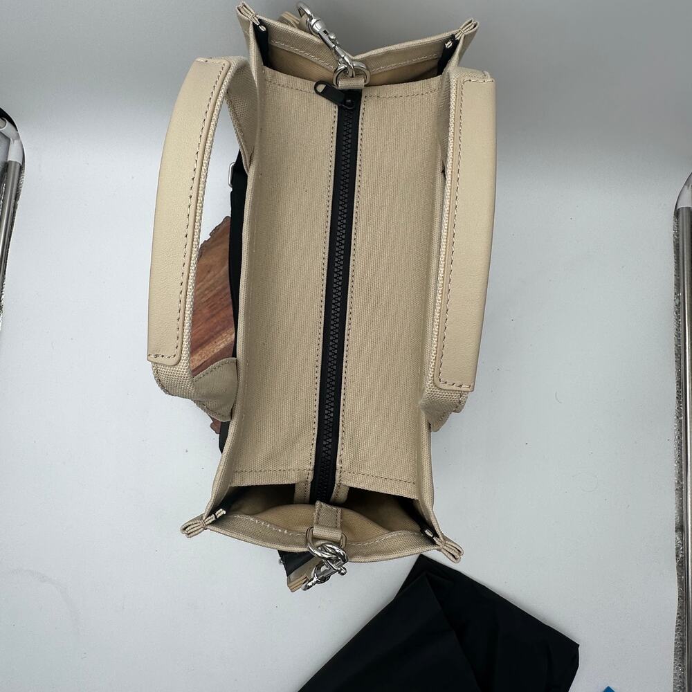 NEW Quince Organic Canvas Tote Sand Beige Zipper Crossbody Purse Work Travel - Picture 4 of 14